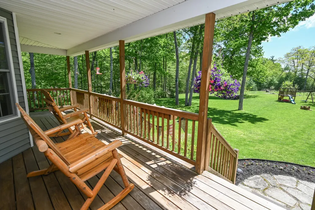 198 Chemo Pond Road Eddington ME 04428