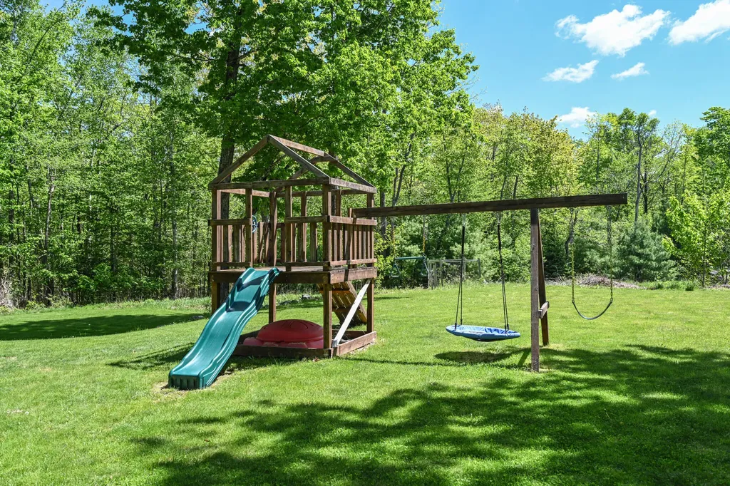 198 Chemo Pond Road Eddington ME 04428