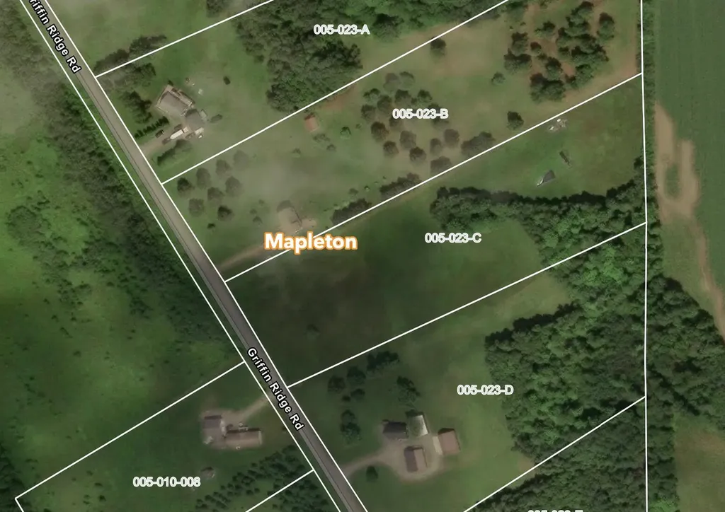 M5 L23c Griffin Ridge Road Mapleton ME 04757