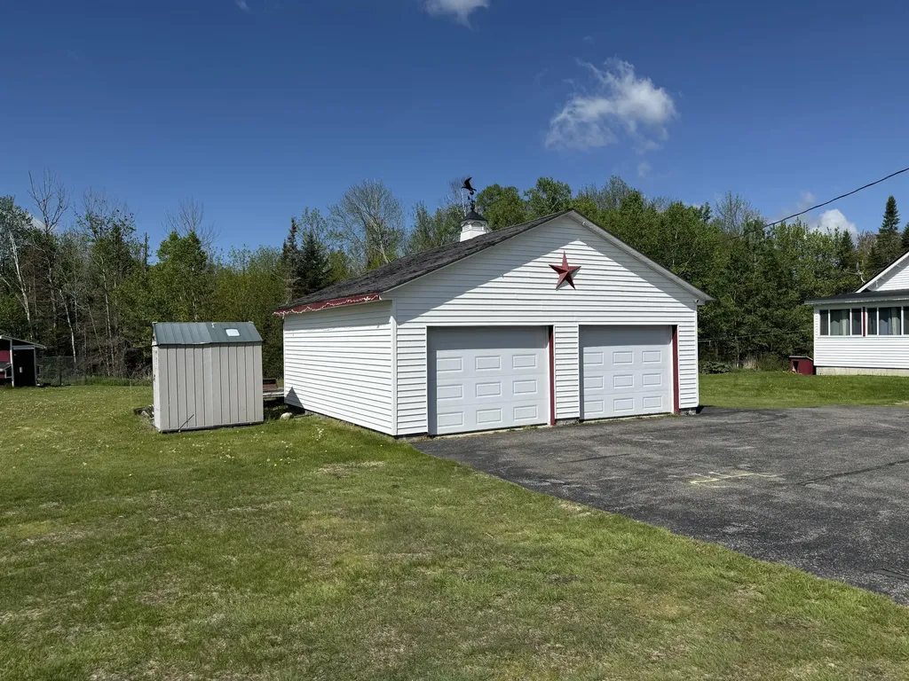 1008 U.s. 1 Brookton Twp ME 04413