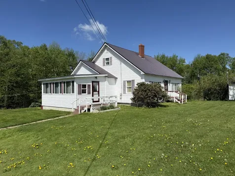 1008 U.s. 1 Brookton Twp ME 04413