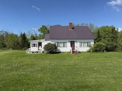1008 U.s. 1 Brookton Twp ME 04413