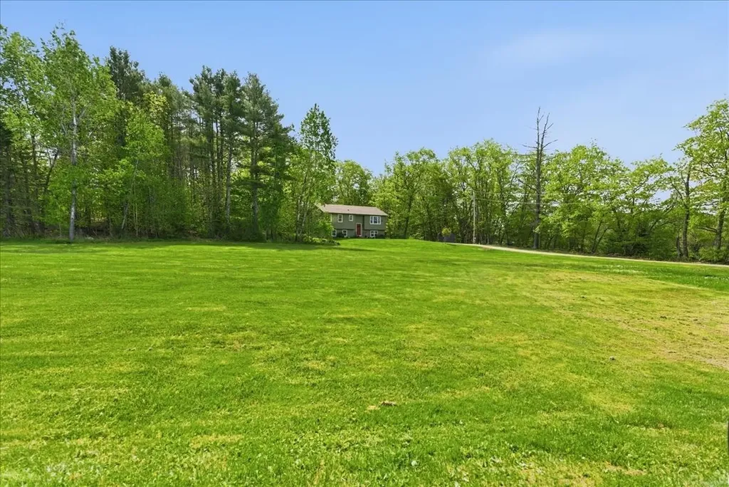 400 Indiana Road West Gardiner ME 04345