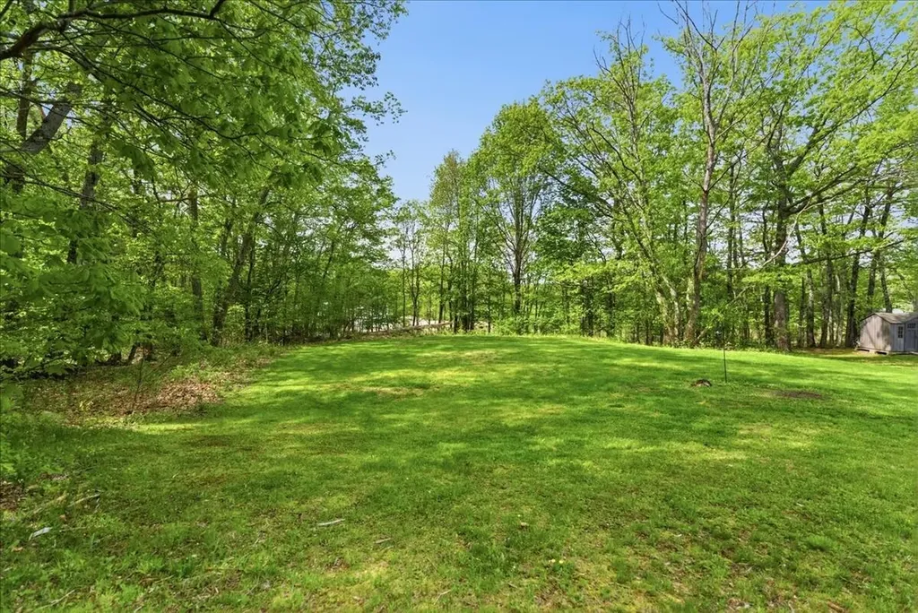 400 Indiana Road West Gardiner ME 04345
