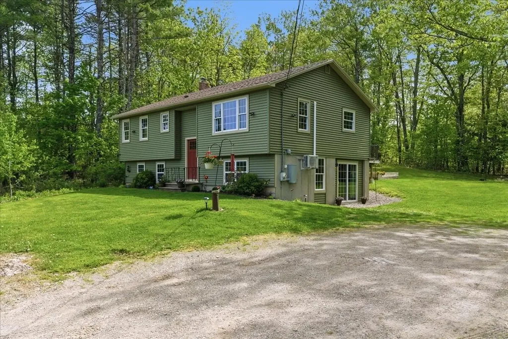 400 Indiana Road West Gardiner ME 04345