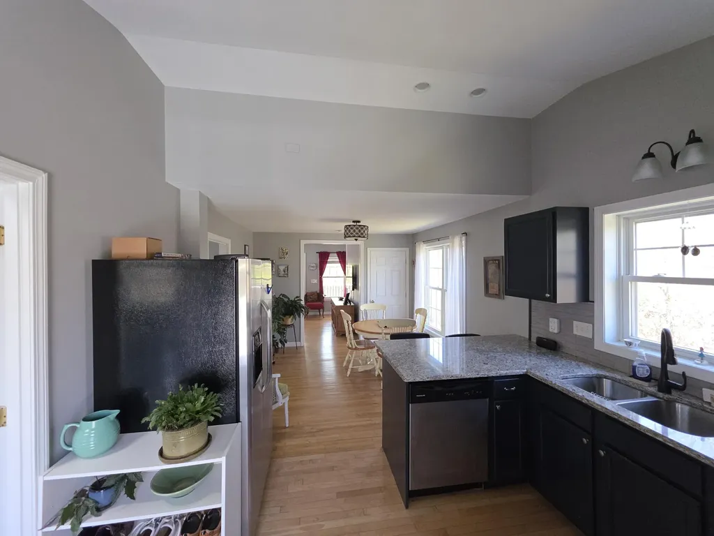 4 Dawson Street South Portland ME 04106