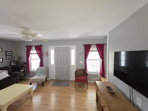 4 Dawson Street South Portland ME 04106