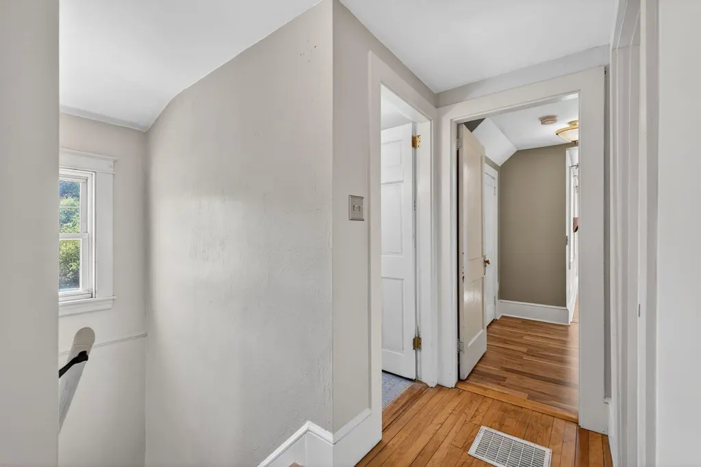 19 Cobb Avenue Portland ME 04102