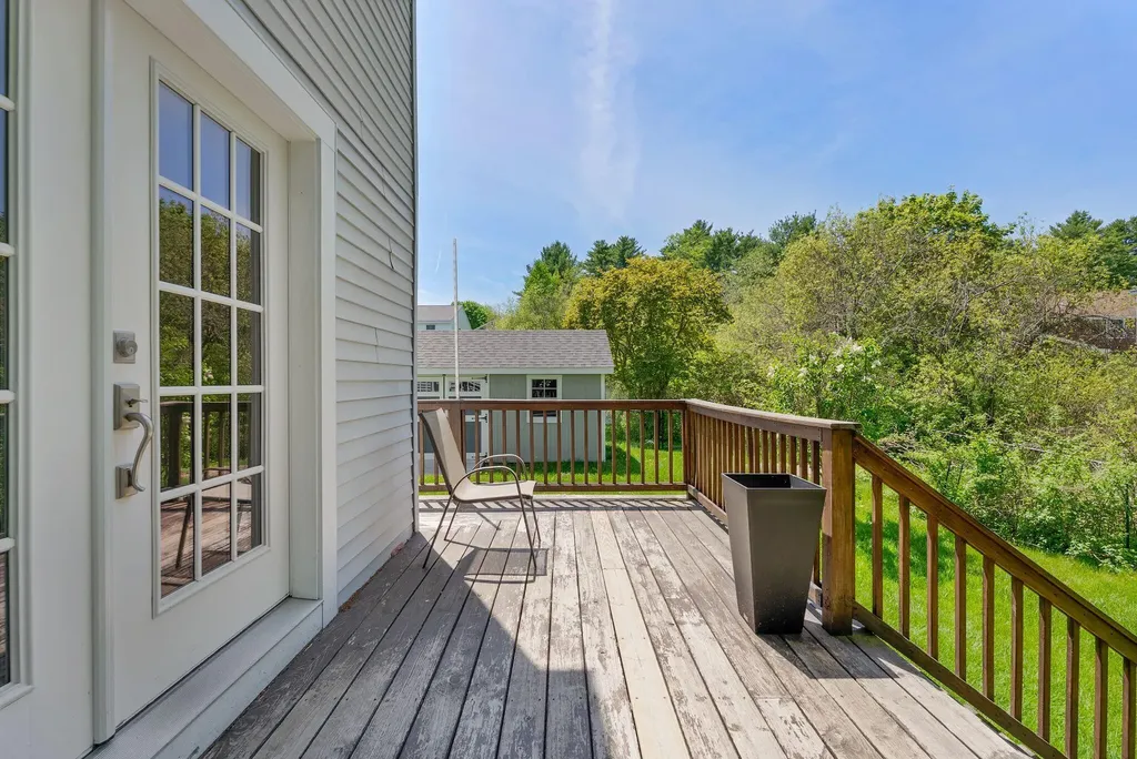 19 Cobb Avenue Portland ME 04102