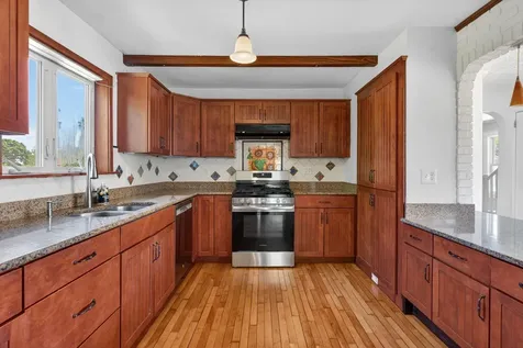 19 Cobb Avenue Portland ME 04102