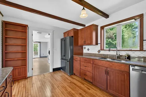 19 Cobb Avenue Portland ME 04102