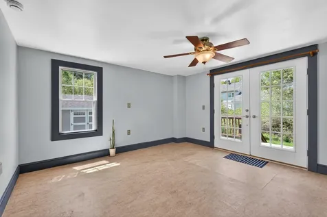 19 Cobb Avenue Portland ME 04102
