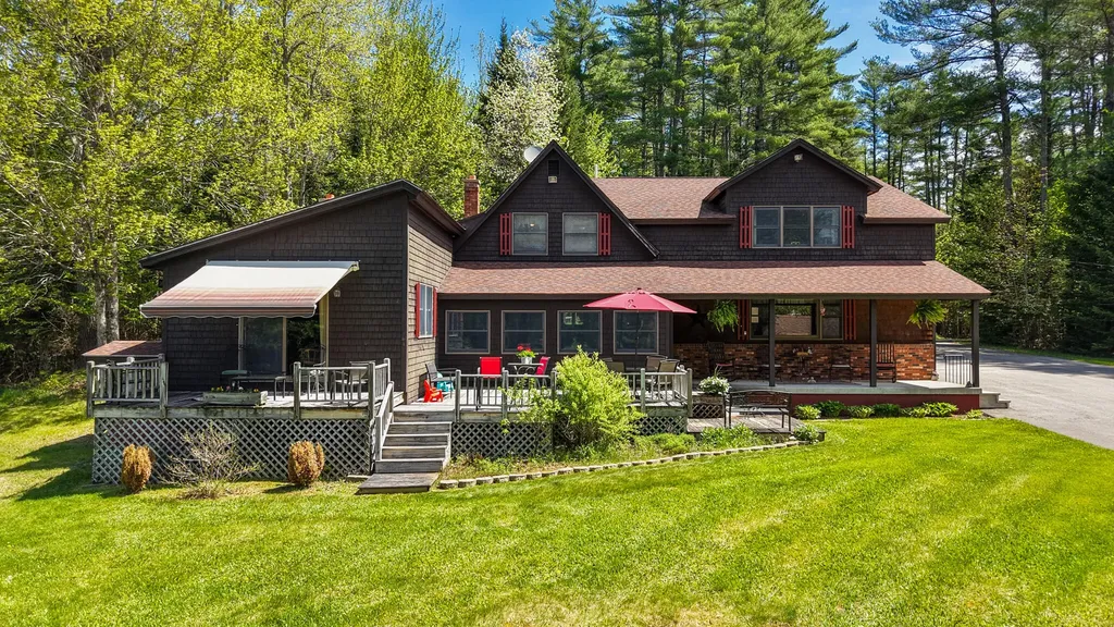 121 Hartford Lane Sangerville ME 04479
