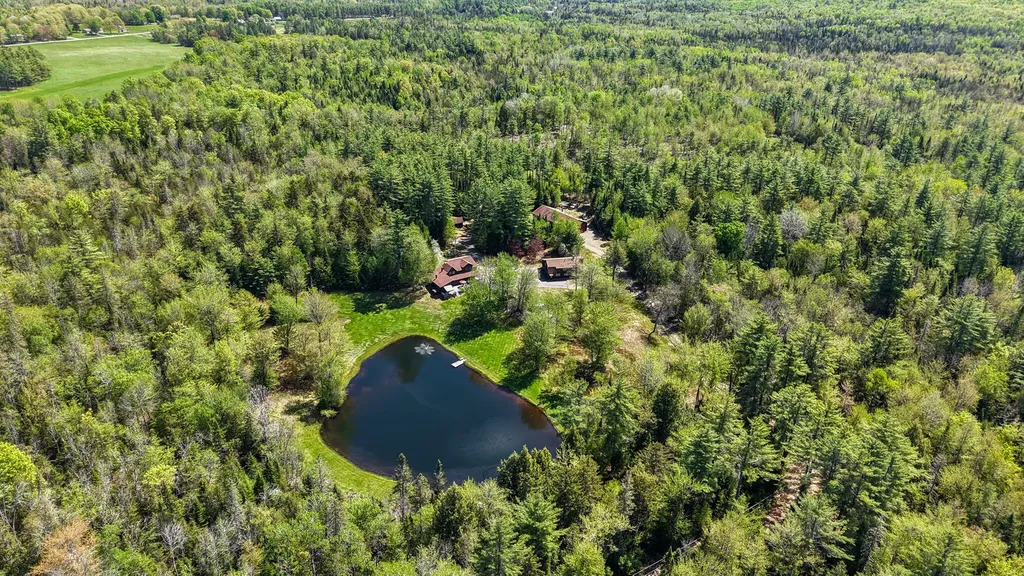 121 Hartford Lane Sangerville ME 04479