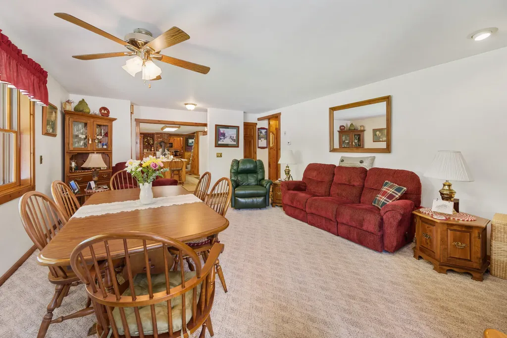 121 Hartford Lane Sangerville ME 04479
