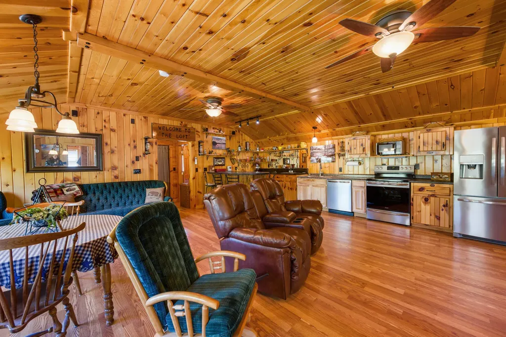 121 Hartford Lane Sangerville ME 04479