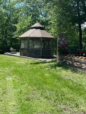 121 Hartford Lane Sangerville ME 04479