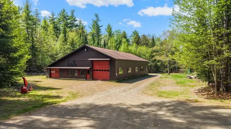 121 Hartford Lane Sangerville ME 04479