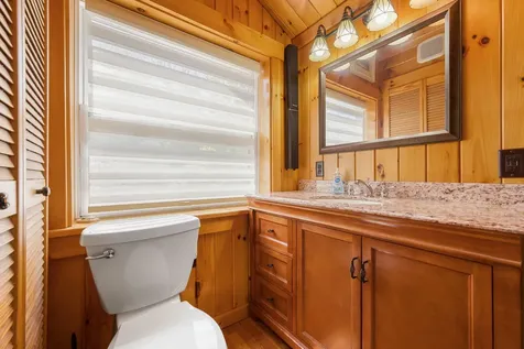 121 Hartford Lane Sangerville ME 04479