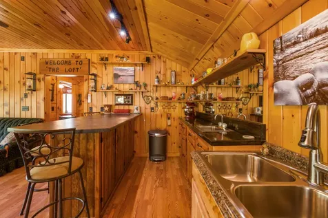 121 Hartford Lane Sangerville ME 04479