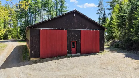 121 Hartford Lane Sangerville ME 04479