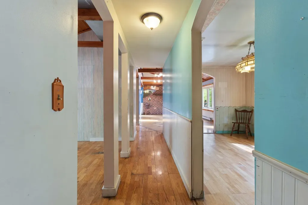 47 Margaret Street Naples ME 04055