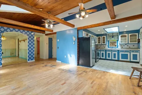 47 Margaret Street Naples ME 04055