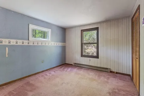 47 Margaret Street Naples ME 04055