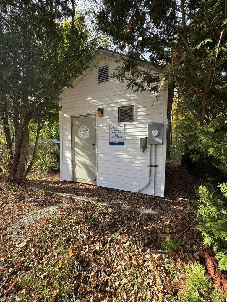 14 Priest Hill Road Vassalboro ME 04989