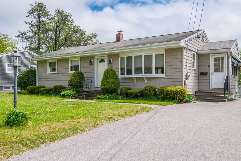 148 Summit Park Avenue Portland ME 04103
