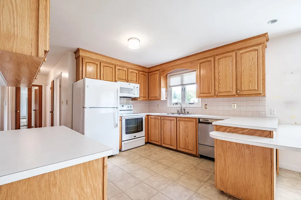 148 Summit Park Avenue Portland ME 04103
