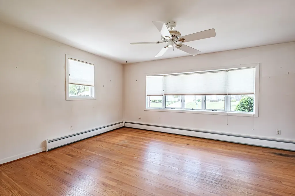 148 Summit Park Avenue Portland ME 04103