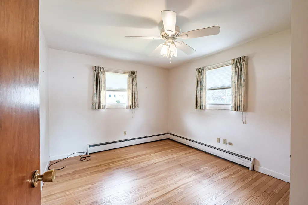 148 Summit Park Avenue Portland ME 04103