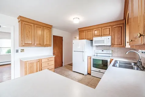 148 Summit Park Avenue Portland ME 04103