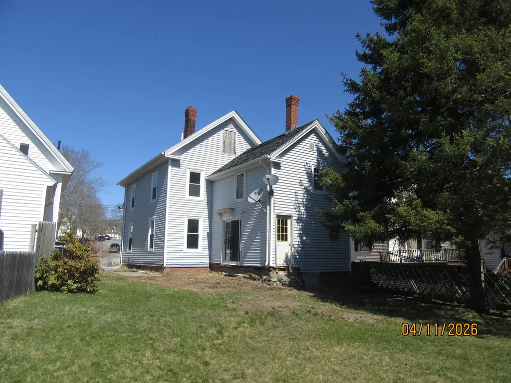 381 Hancock Street Bangor ME 04401