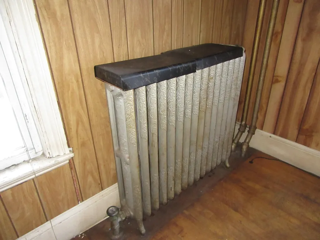 381 Hancock Street Bangor ME 04401