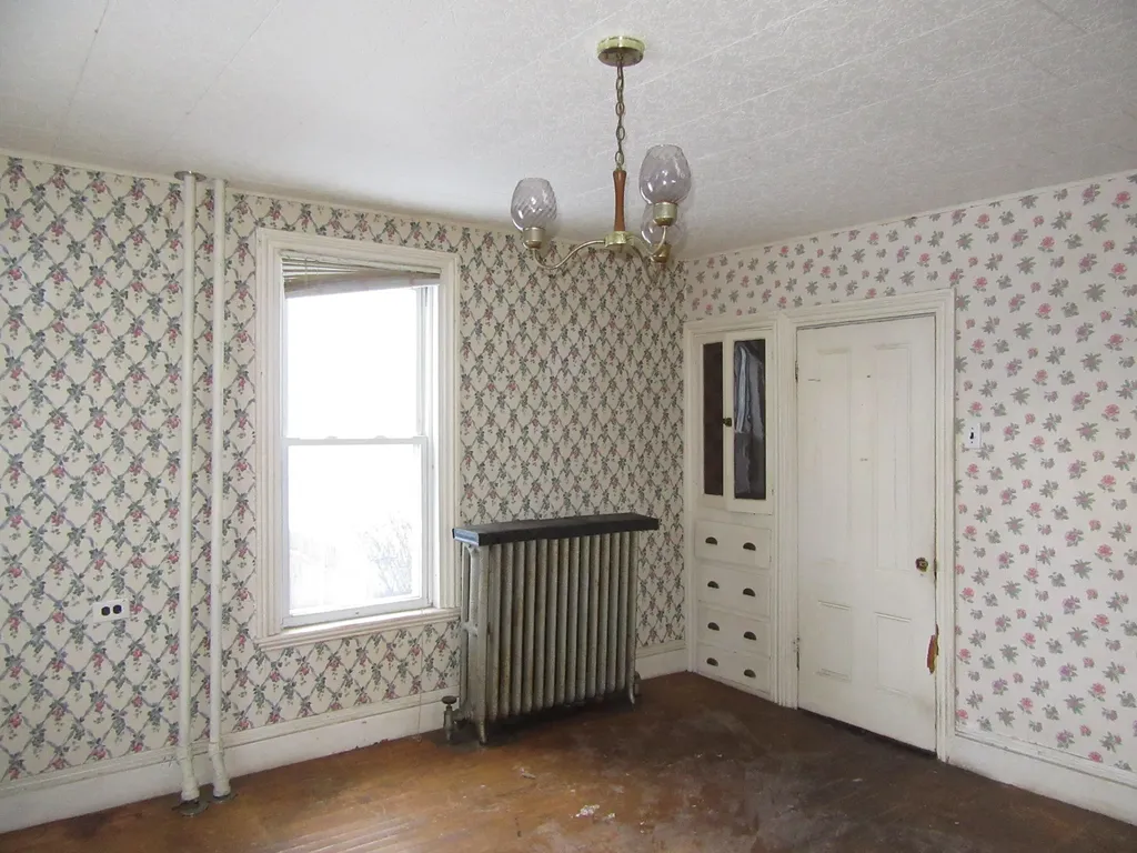 381 Hancock Street Bangor ME 04401