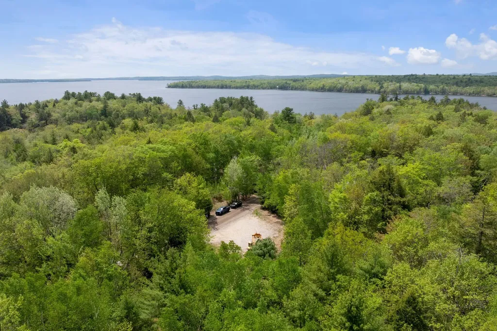 Lot #0021 Quarry Cove Road Raymond ME 04071