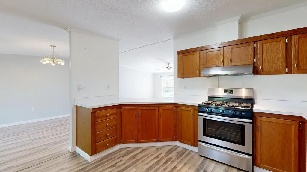 155 Town And Country Drive Norway ME 04268