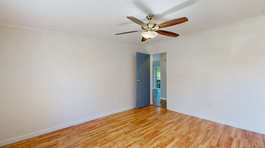155 Town And Country Drive Norway ME 04268
