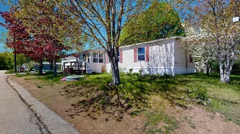 155 Town And Country Drive Norway ME 04268