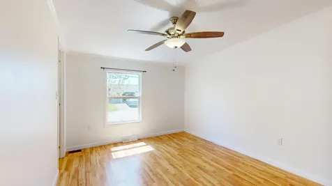 155 Town And Country Drive Norway ME 04268