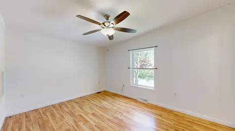 155 Town And Country Drive Norway ME 04268