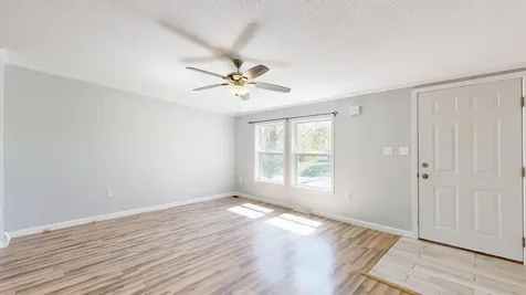 155 Town And Country Drive Norway ME 04268