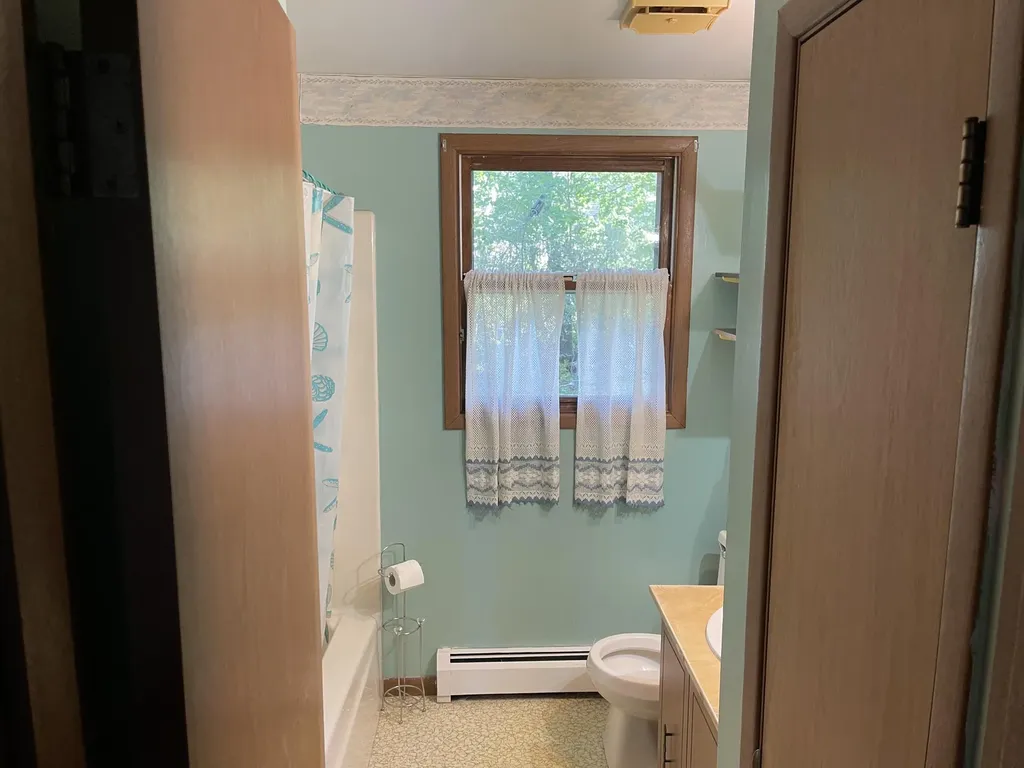 208 Talbot Avenue Rockland ME 04841