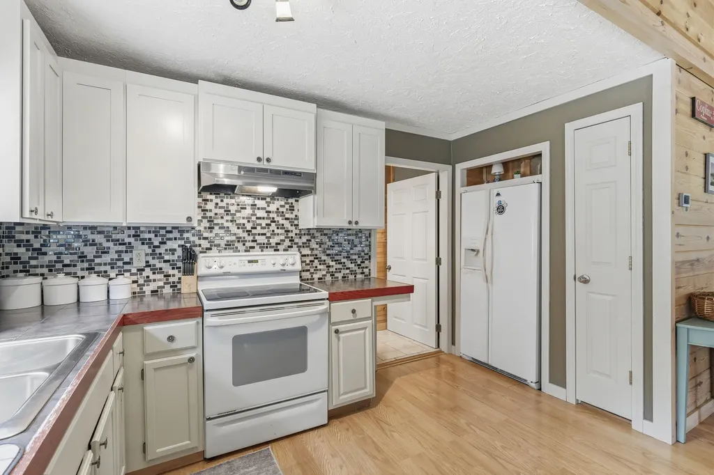 35 Stratton Brook Road Coplin Plt ME 04982