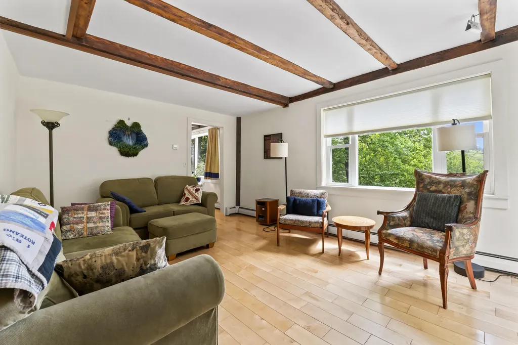 10 Summer Street Hallowell ME 04347