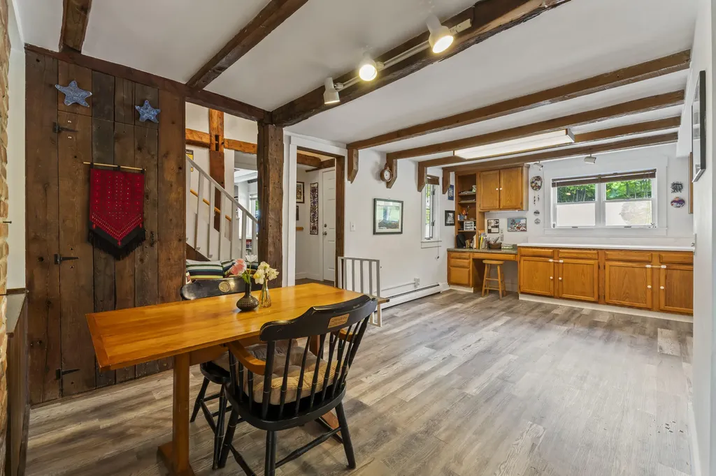 10 Summer Street Hallowell ME 04347