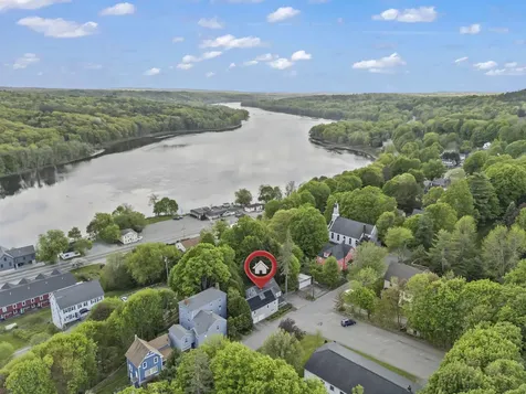 10 Summer Street Hallowell ME 04347