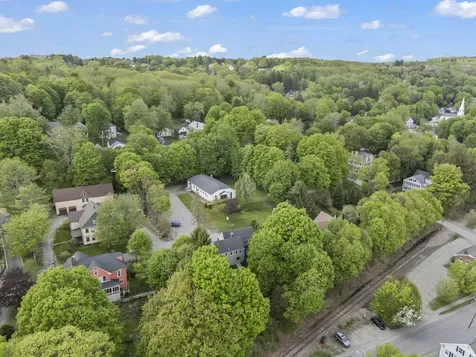 10 Summer Street Hallowell ME 04347